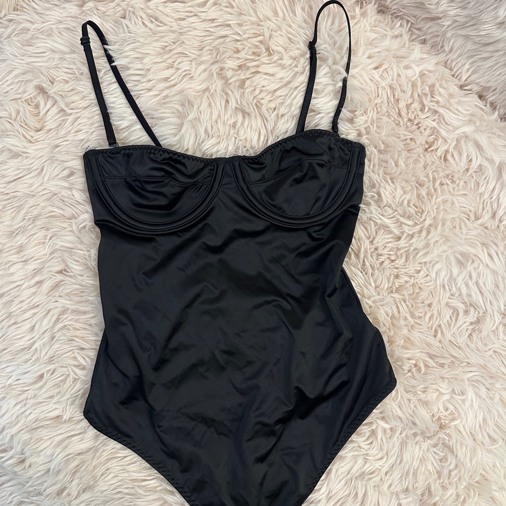 H&M Black Women's Bodysuit - Picture 6 of 6
